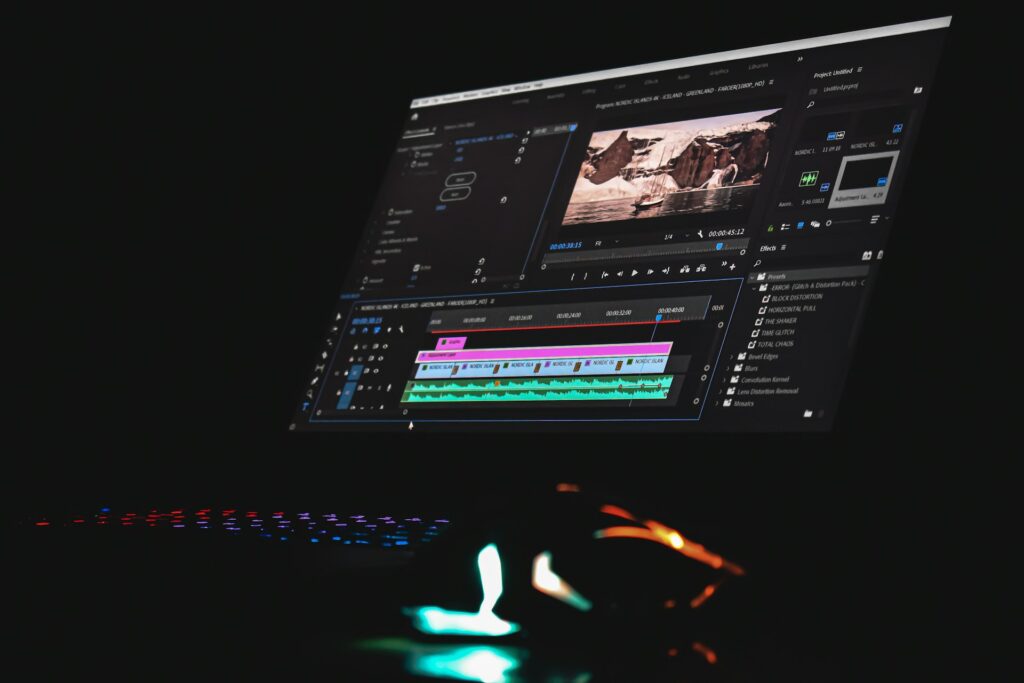 Which App is Better for Video Editing ?